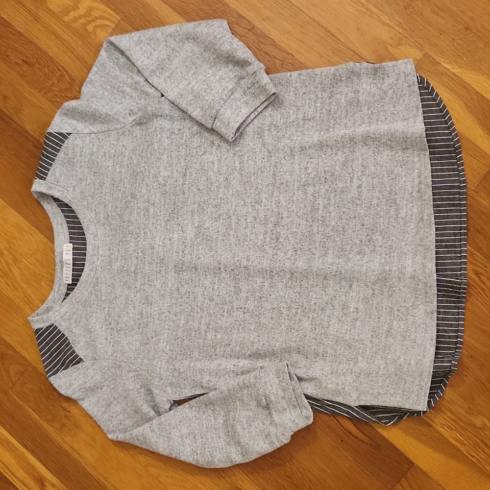 Potters Pot light sweater